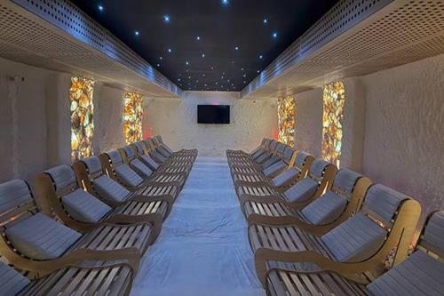 Μια τηλεόραση ή/και κέντρο ψυχαγωγίας στο Chotqol sanatorium