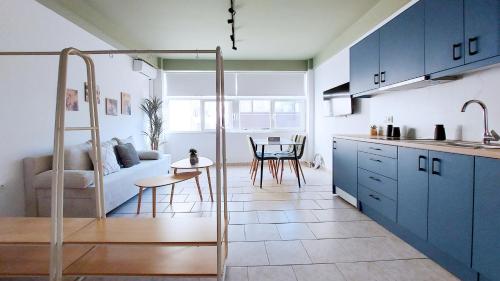Modern comfort and city vibes just steps from Athe