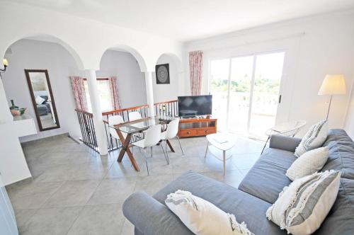 Las Palmas 15B, Oasis de Capistrano Nerja