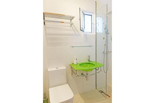 Las Palmas 15B, Oasis de Capistrano Nerja