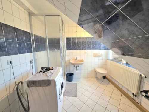 Vannituba majutusasutuses Urban-apartment in Chemnitz