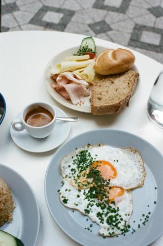 Mâncare la sau în apropiere de acest hotel