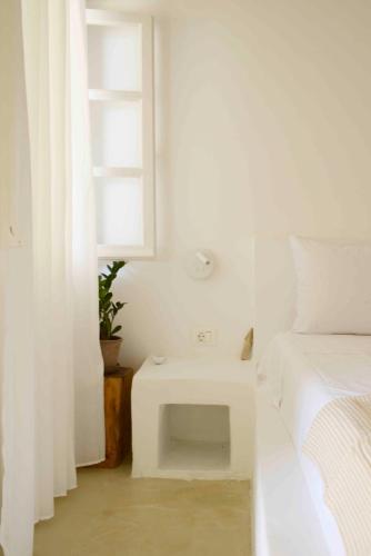 The endless blue hide out