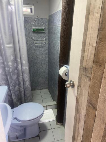 Un baño de Cabaña Likami