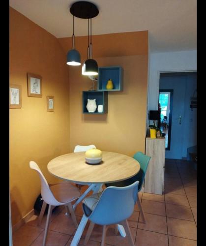 Maisonnette face au lac