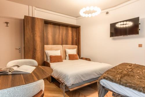 Stylish Studio with Air Conditioning for 3 Guests Near Metro