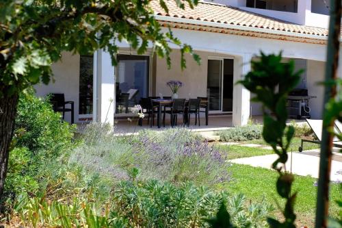 Φωτογραφία από το άλμπουμ του villa La Néoulaise σε Néoules