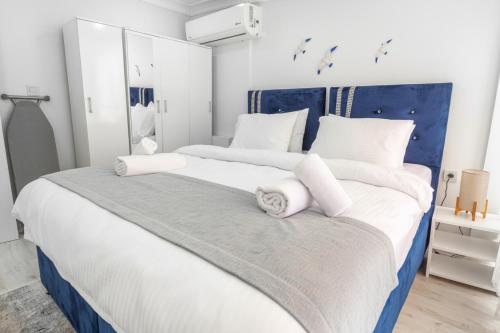 Φωτογραφία από το άλμπουμ του Cozy 1br & Sofabed With Inviting Balcony σε Buyukcekmece