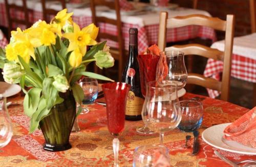 Φωτογραφία από το άλμπουμ του Hôtel restaurant de la fontaine σε Villiers-sur-Suize