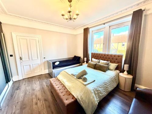 Immanuel House - Modern Luxury Victorian Home 1872 - Free Parking & SuperFast Fibre Optic WiFi photo 45