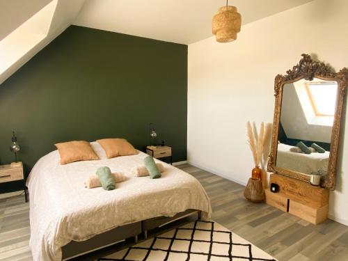 Кровать или кровати в номере Maison lumineuse, proche plage et nature