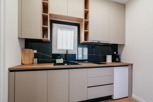 Apartment 49 Athens