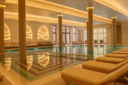 Maxi Park Hotel & Spa — Swimming pool