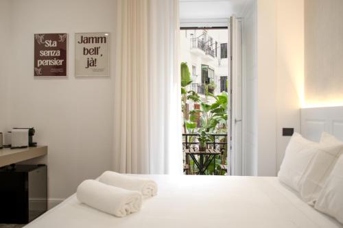 Rumi Luxury Rooms