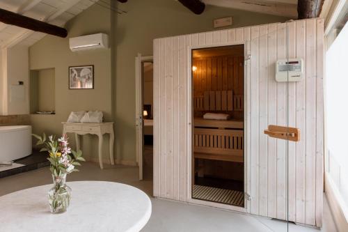 Koupelna v ubytování La Boheme Chambres