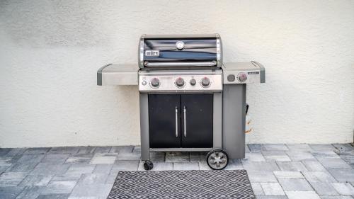 Φωτογραφία από το άλμπουμ του Unwind in Paradise σε Κέιπ Κόραλ