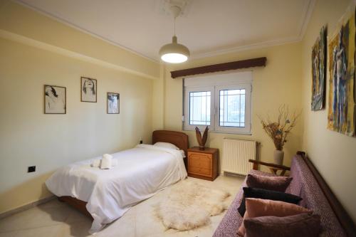 Cozy tricolor 2 bdr apt with gym & parking