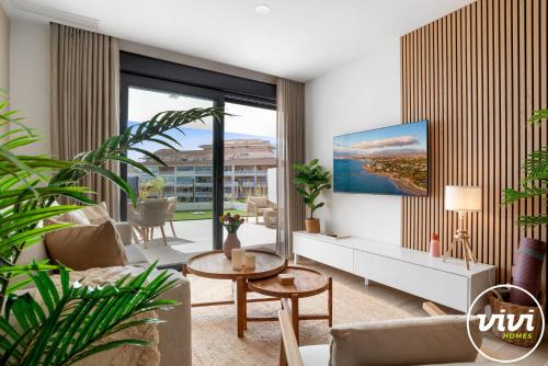 ViVi Homes - Bay Residence - pool - gym - big terrace