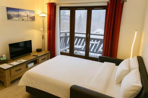 Modern Apt With Balcony In The Center Of Chamonix