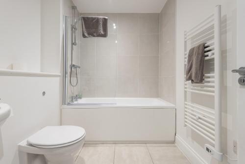 Et badeværelse på George House - Wakefield