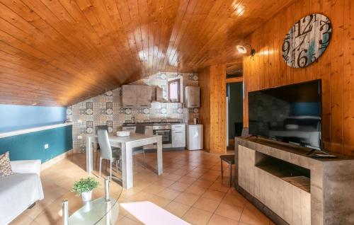 Kuchyň nebo kuchyňský kout v ubytování Mansarda