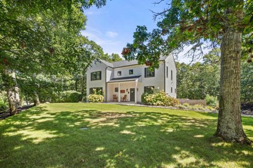 Zahrada ubytování Luxurious Escape Pool Hot Tub Game Room