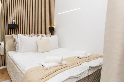 New Paradise studio l Minutes walk to city centre