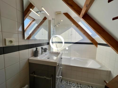 Phòng tắm tại COC - La Dune