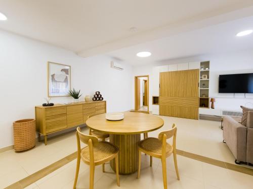 Royal Natur T1 by YHA