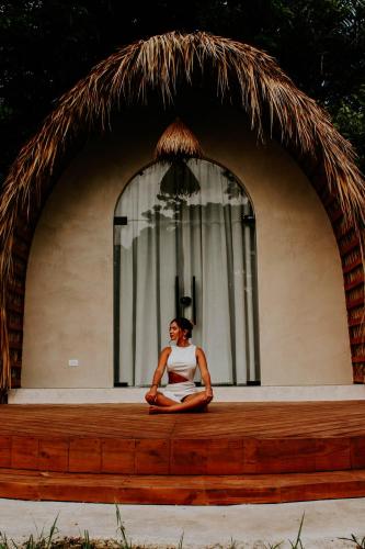 OYA New Earth Private Jungle Cabin with Individual Campfire