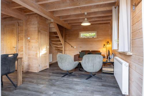 Posezení v ubytování Hello Zeeland - Zeeduinsepoort 14a