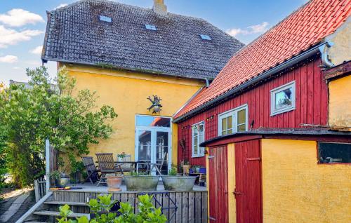 Budova, kde se prázdninový dům nachází