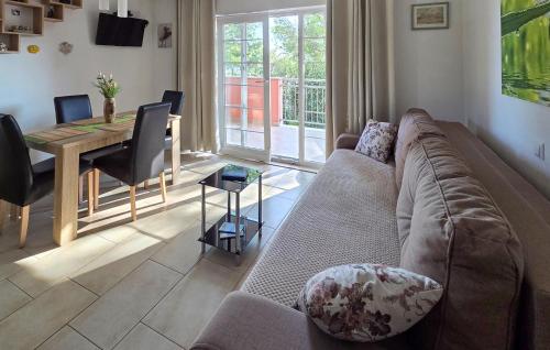 Cozy Apartment In Orebic With Wifi