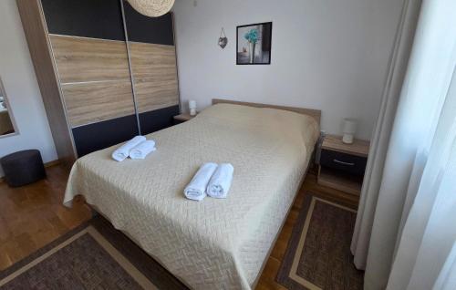 Cozy Apartment In Orebic With Wifi
