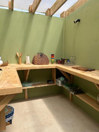 Palanda nebo palandy na pokoji v ubytování Glamping Tunquén