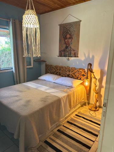 Una cama o camas en una habitación de Meduza