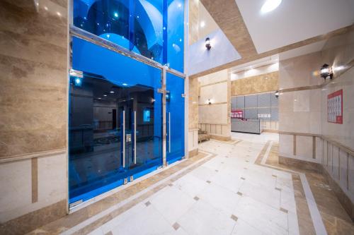 Ένα μπάνιο στο Orvana Al Otaibiya Hotel