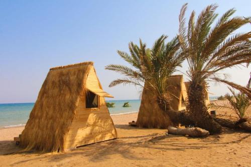 Nakhlat E'taal Camp - نخلة التل كامب