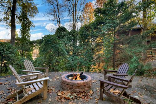 Zahrada ubytování New Mtn&City Views Hot Tub Sauna Arcade Pool