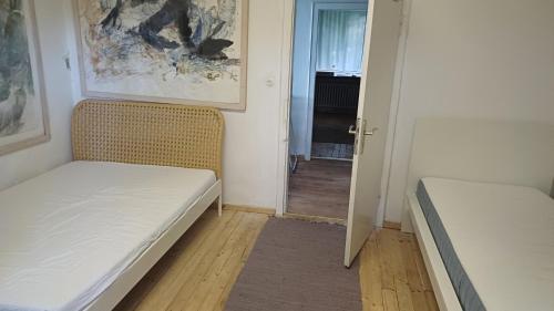 Giường trong phòng chung tại campo verde