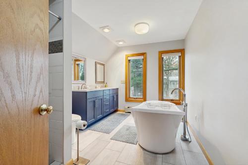 Ένα μπάνιο στο Broadlake