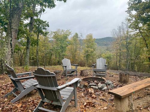 Loodusmaastik palkmajakese lähedal