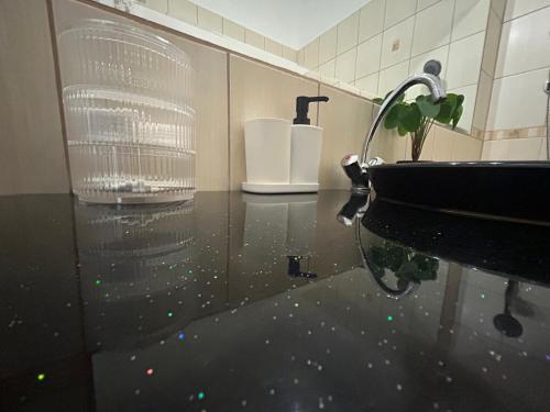 Ένα μπάνιο στο Mokka Home