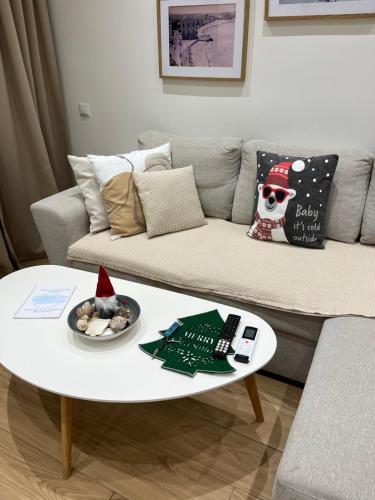 Χώρος καθιστικού στο Center of Loutraki Ble Property5