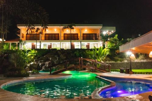 Πισίνα στο ή κοντά στο Hotel Sanctuarium