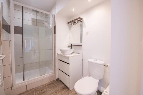 Koupelna v ubytování 002H spacieu et central avec Parking