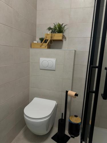 Ένα μπάνιο στο SKF apartment