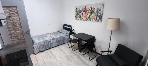 Postel nebo postele na pokoji v ubytování Executive Stay Lago Maggiore