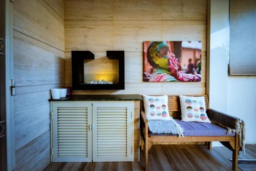 TV a/nebo společenská místnost v ubytování Domus Aqua Luxury Apartment