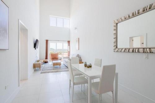 Arubas Life 303